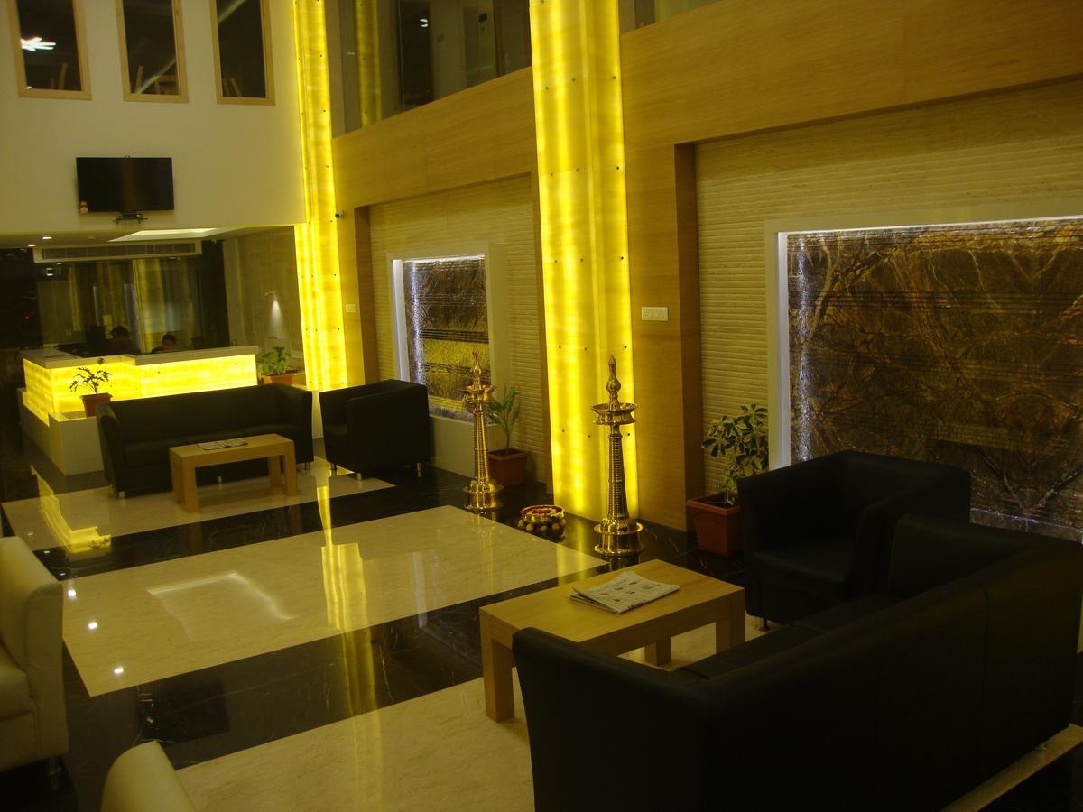 Hotel Mahi'S Gateway Coimbatore Buitenkant foto