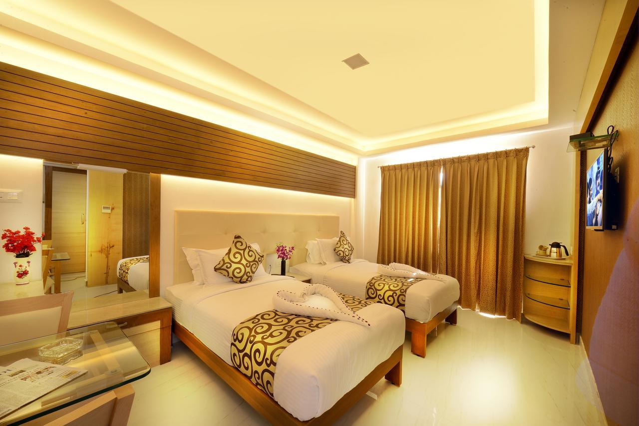 Hotel Mahi'S Gateway Coimbatore Buitenkant foto